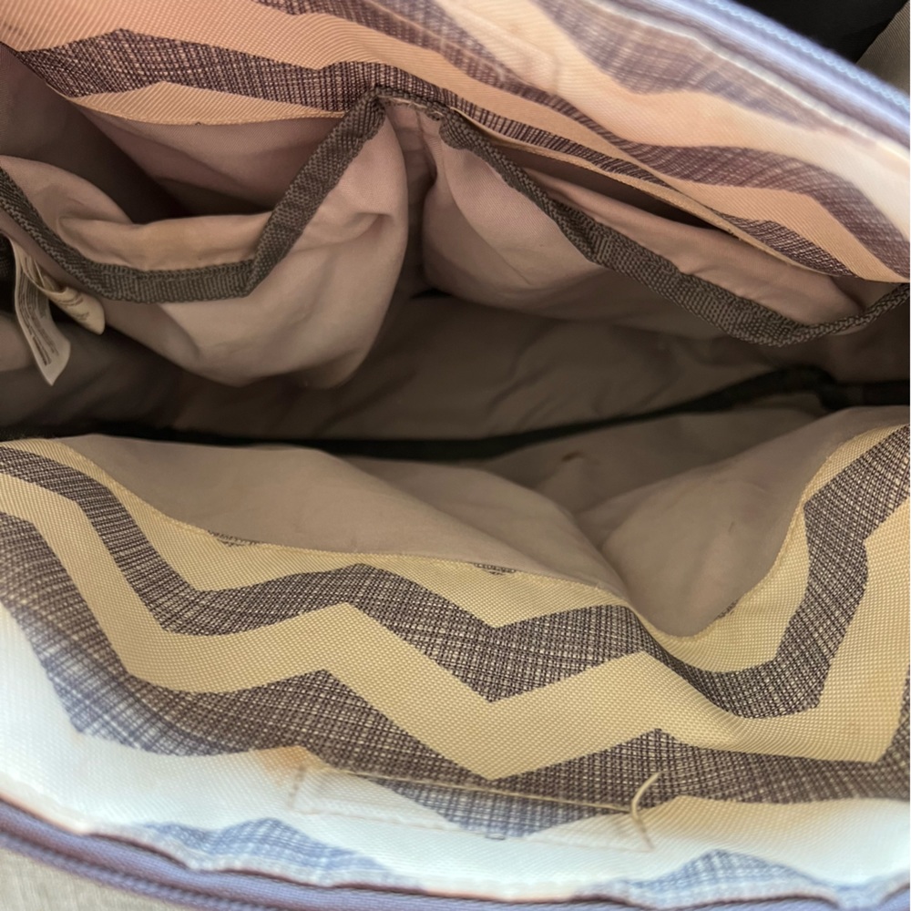 SkipHop Diaper Bag - Picture 4 of 6